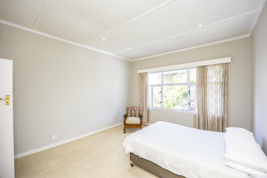 5 Bedroom Property for Sale in Vincent Eastern Cape